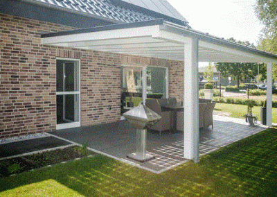 Modern White Steel Canopy With Solar Intergration Optional.