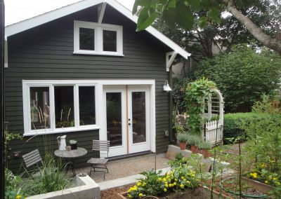Contemporary Garden House Annex.