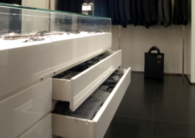 Luxury Store Drawer Storage In Resin.