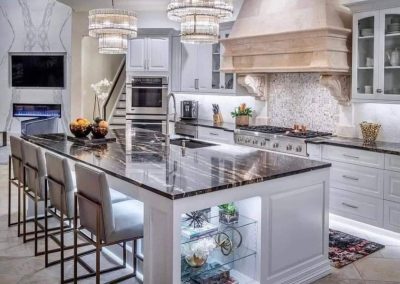 Granite Finished Kitchen With Feature Island & Chique Lighting